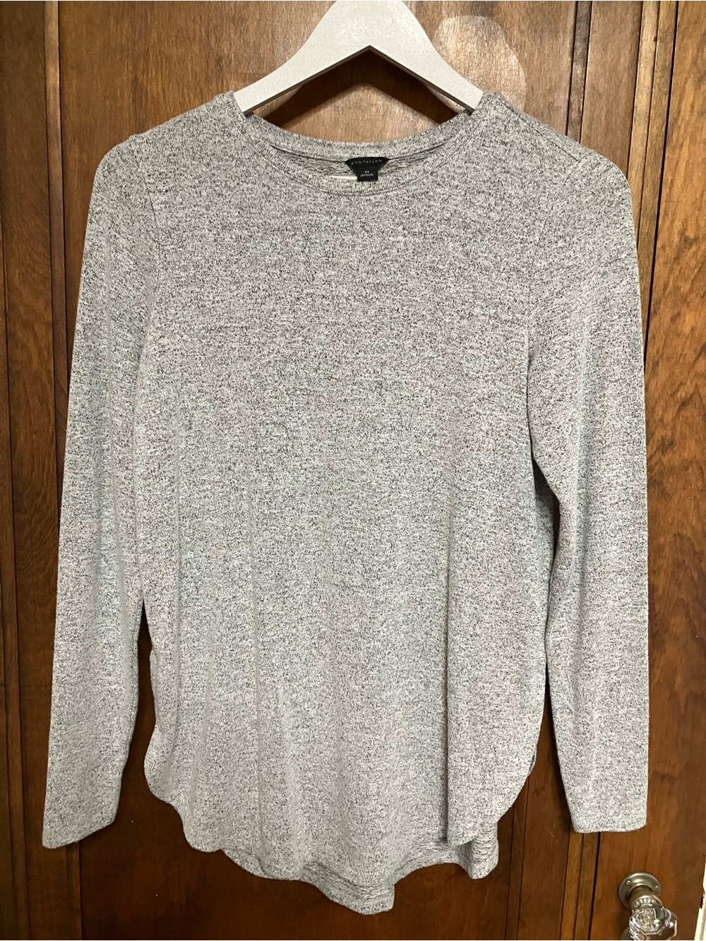 Ann Taylor Long-sleeve T-shirt